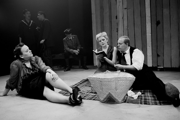 Sarah Williamson in Dido and Aeneas