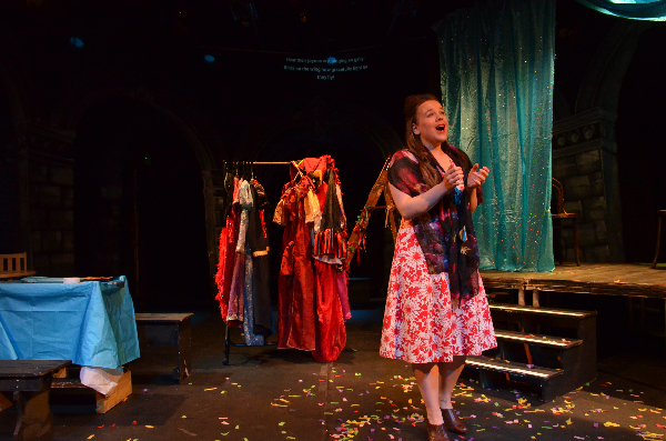 I Pagliacci production photograph